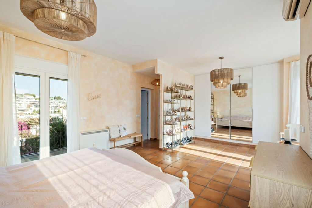 Detached Villa Reserva de Marbella Málaga - image 29