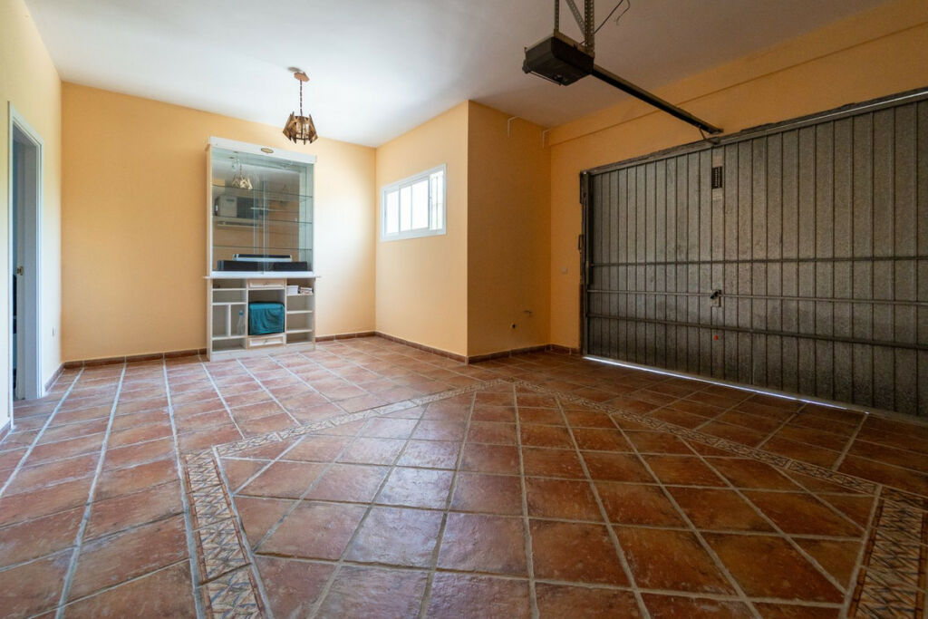 Townhouse Torreblanca Málaga - image 29