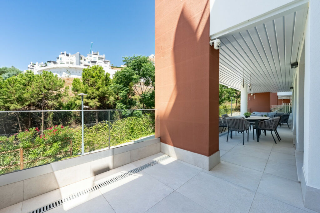 Ground Floor Apartment Benahavís Málaga - image 29