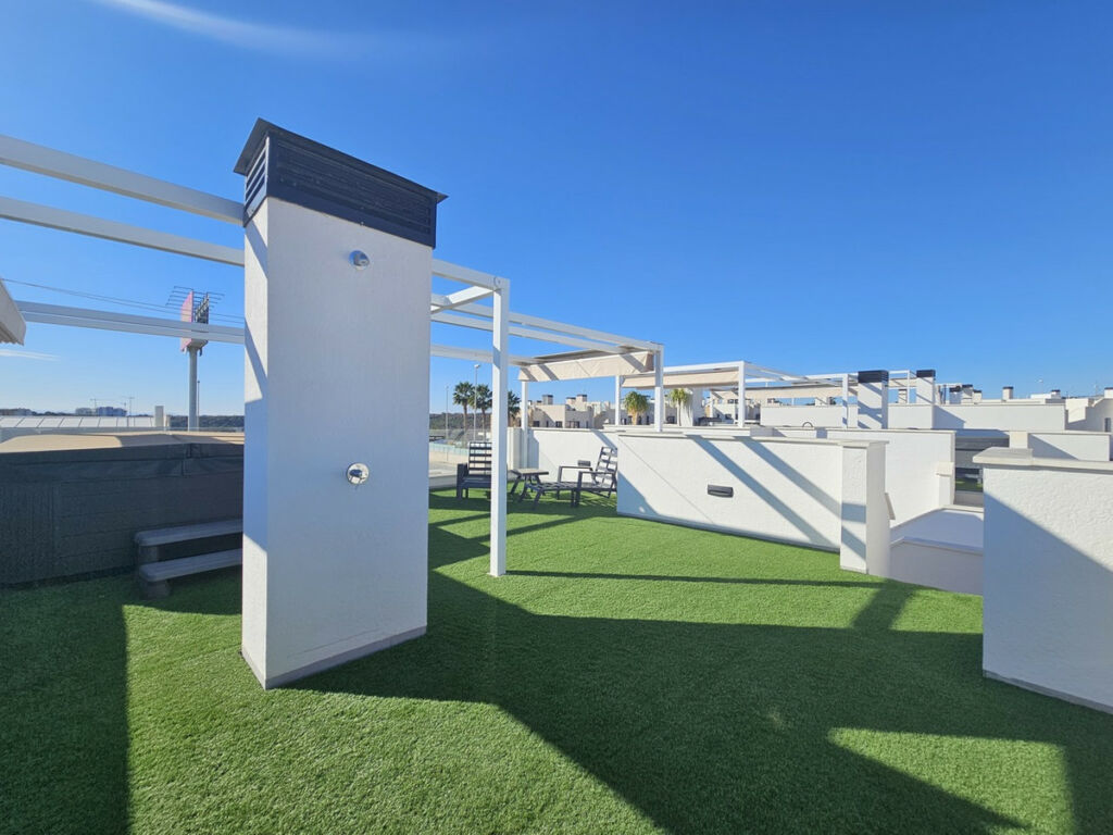 Detached Villa Cabo Roig Alicante - image 29