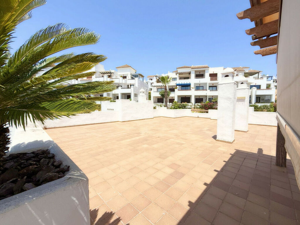 Penthouse La Alcaidesa Cádiz - image 27