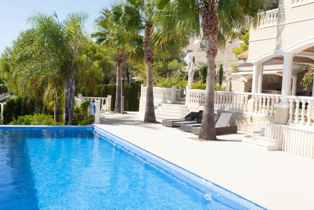 Detached Villa Calpe Alicante - image 3