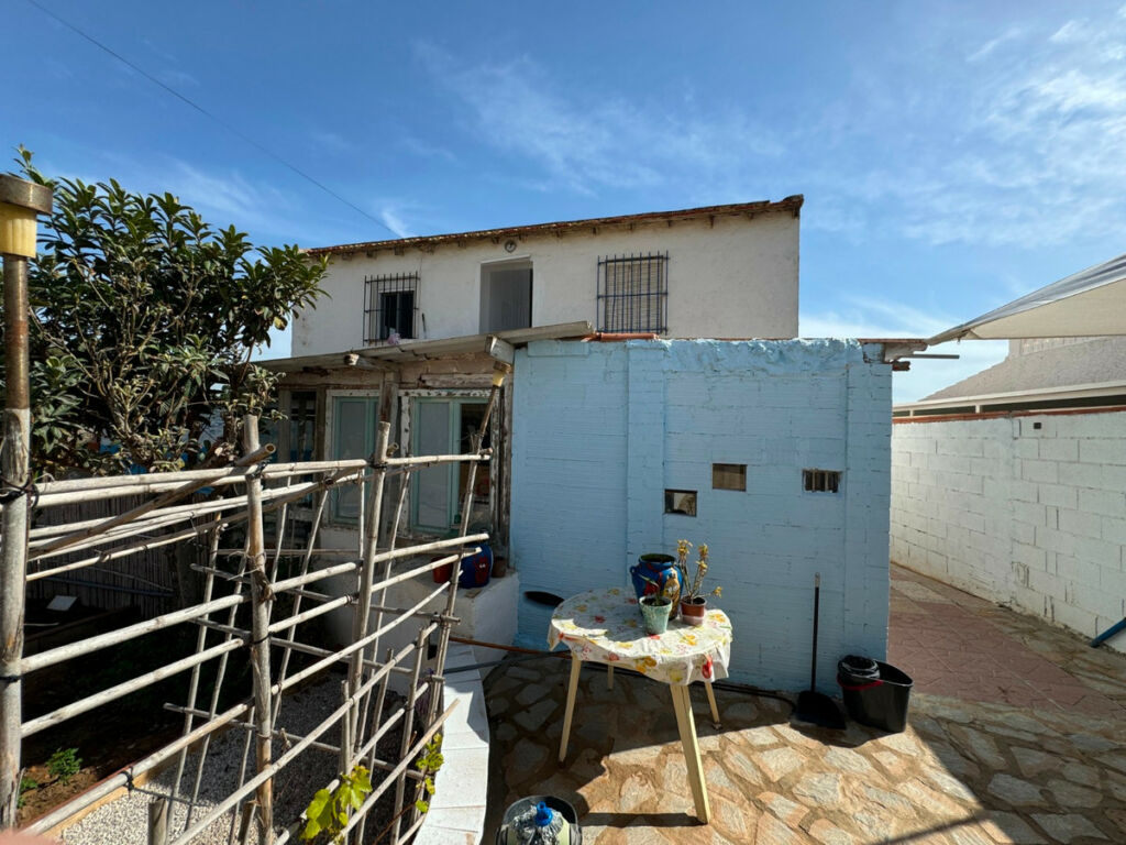 Detached Villa Guardamar del Segura Alicante - image 4