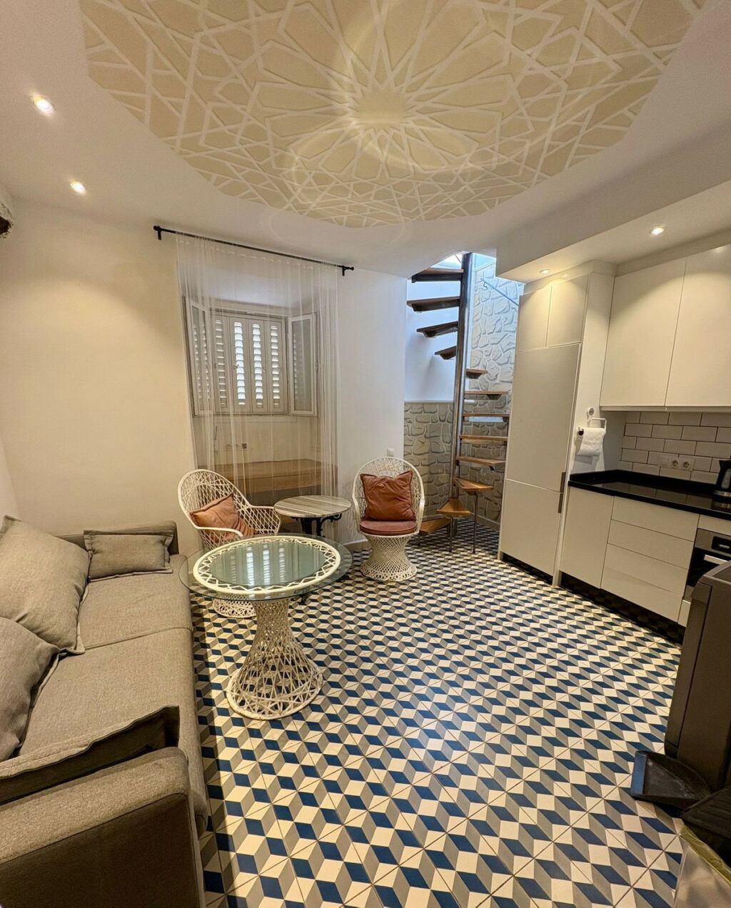 Townhouse Estepona Málaga - image 3