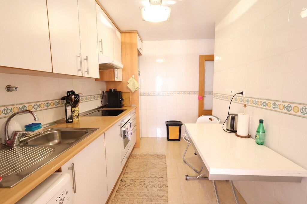 Middle Floor Apartment Campoamor Alicante - image 3