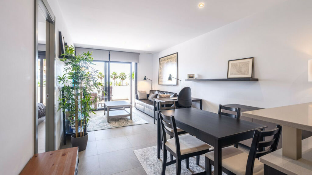 Middle Floor Apartment Playa Flamenca Alicante - image 3