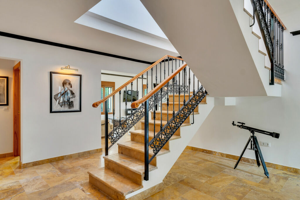Detached Villa Beniarbeig Alicante - image 3
