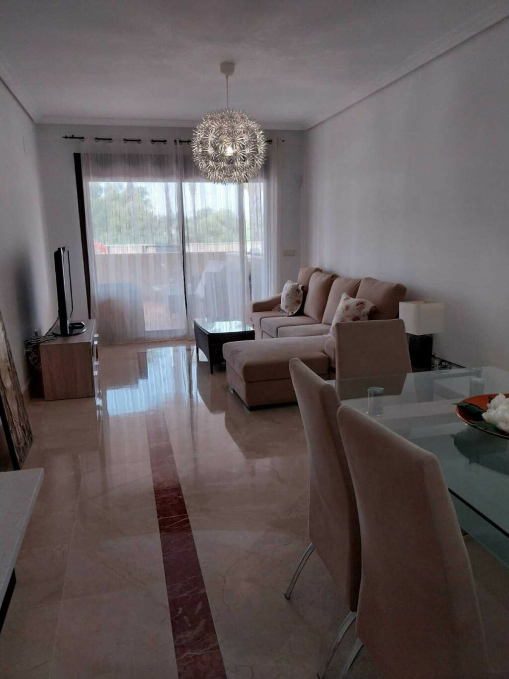 Ground Floor Apartment Sotogrande Cádiz - image 3