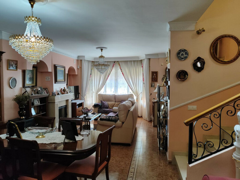 Townhouse Mijas Málaga - image 8