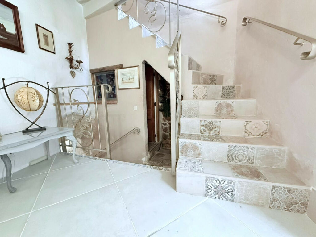 Townhouse Monda Málaga - image 3
