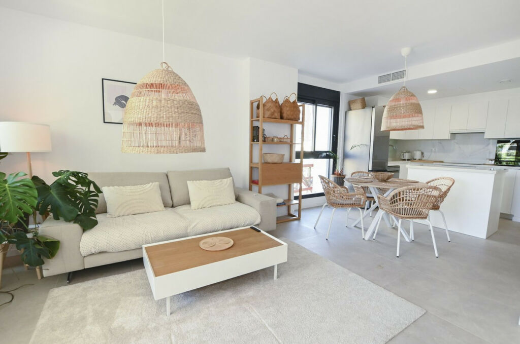 Middle Floor Apartment Calpe Alicante - image 3