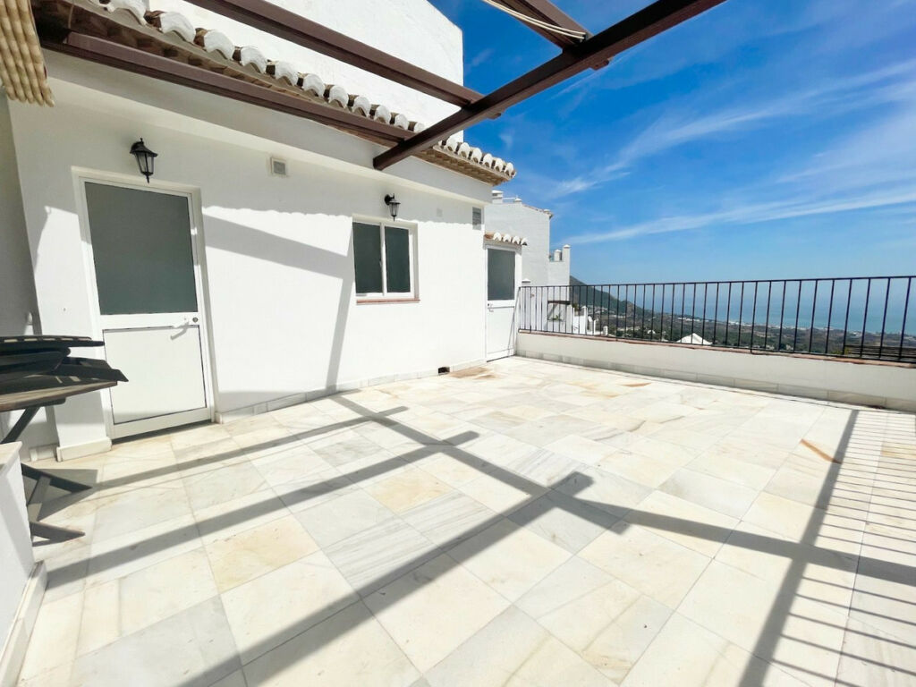Penthouse Duplex Mijas Málaga - image 3