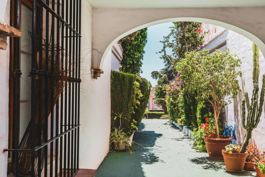 Semi-Detached House The Golden Mile Málaga - image 3