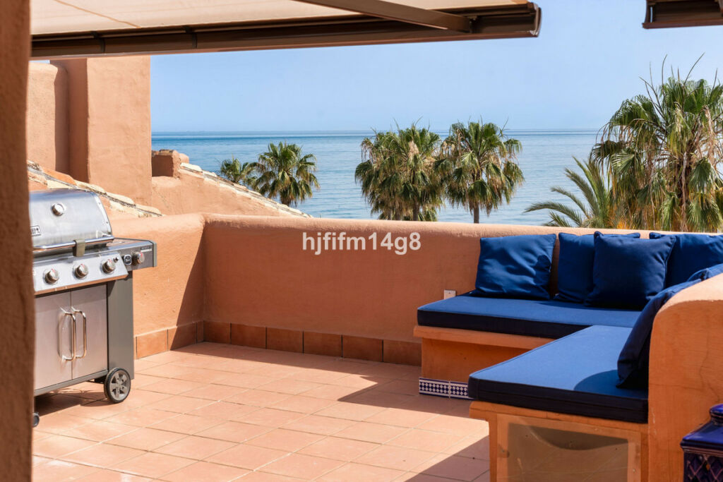 Penthouse Estepona Málaga - image 3