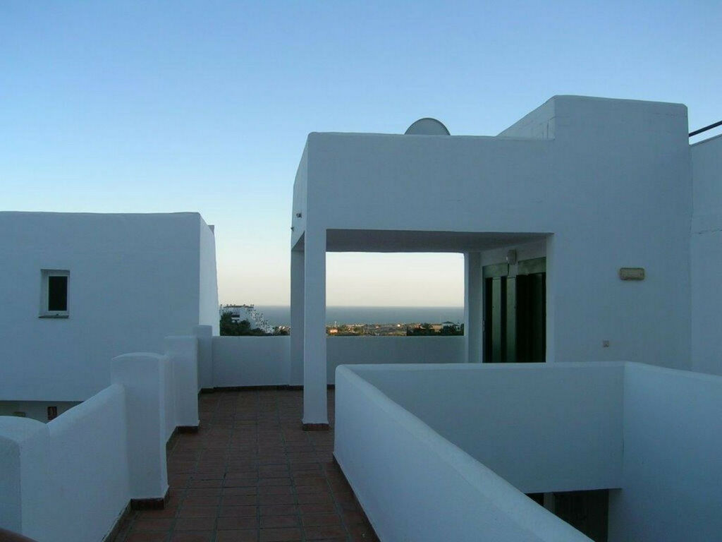 Duplex Estepona Málaga - image 3