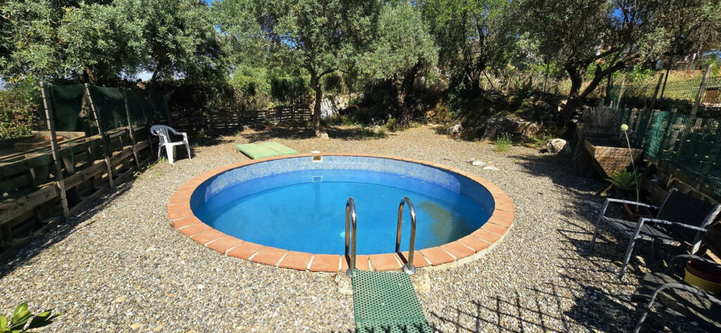 Detached Villa Monda Málaga - image 3