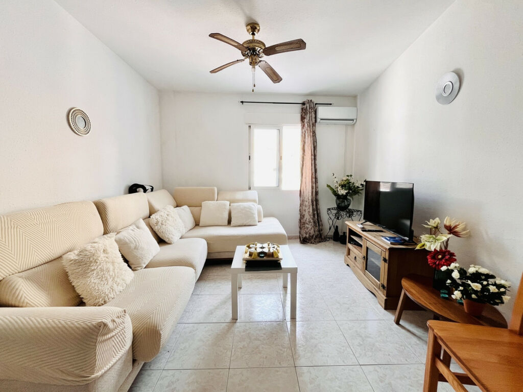 Top Floor Apartment San Miguel de Salinas Alicante - image 3