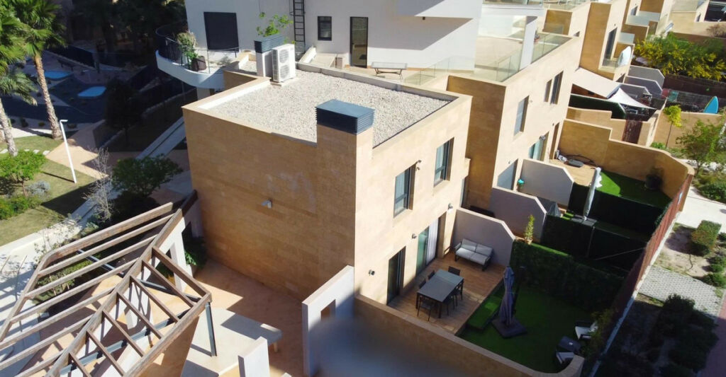 Duplex Villajoyosa Alicante - image 3