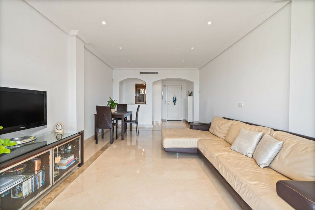 Penthouse Los Arqueros Málaga - image 3