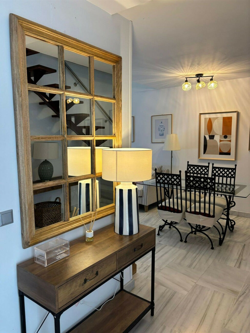 Middle Floor Apartment Benahavís Málaga - image 3