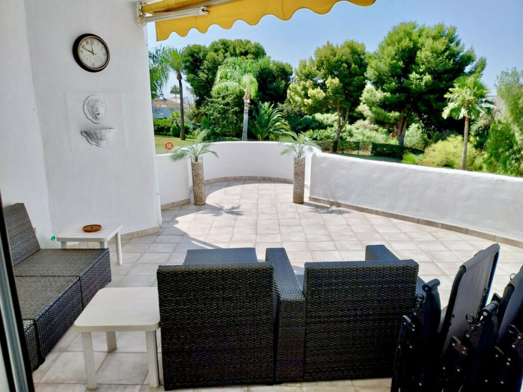 Penthouse Duplex Calahonda Málaga - image 3