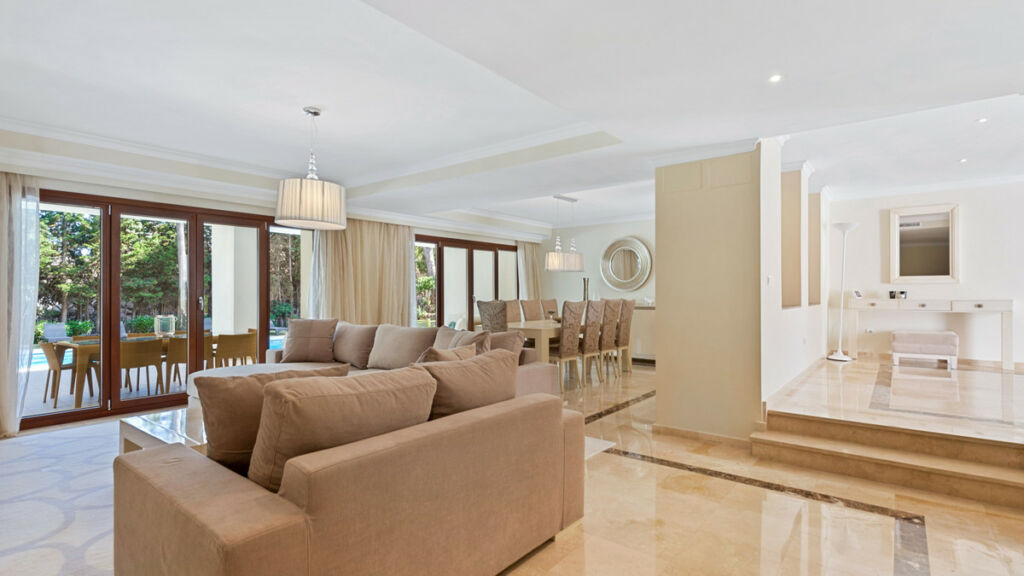 Semi-Detached House Puerto Banús Málaga - image 3