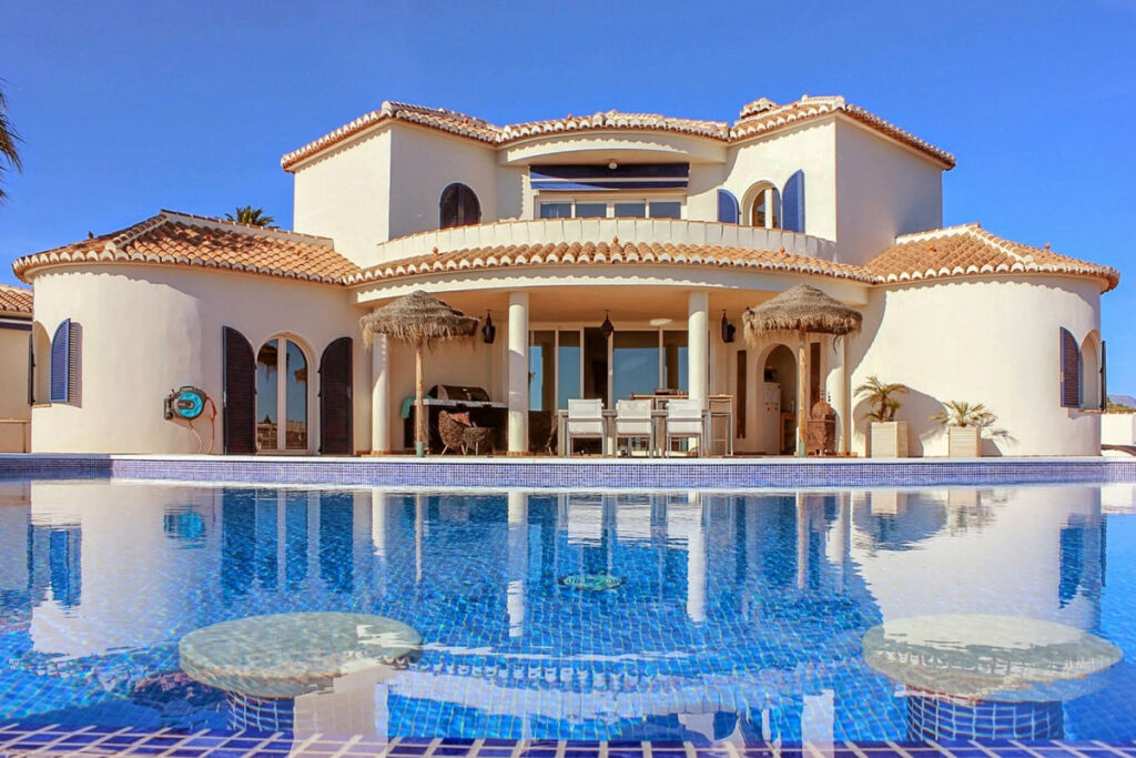 Detached Villa Algarrobo Málaga - image 3