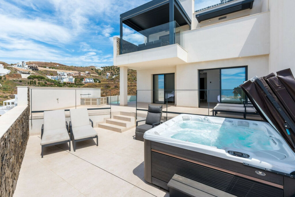 Townhouse Torrox Costa Málaga - image 3