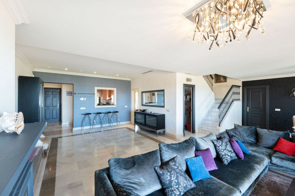 Penthouse Benahavís Málaga - image 3