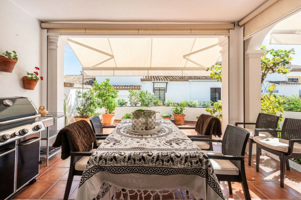Semi-Detached House Marbella Málaga - image 3