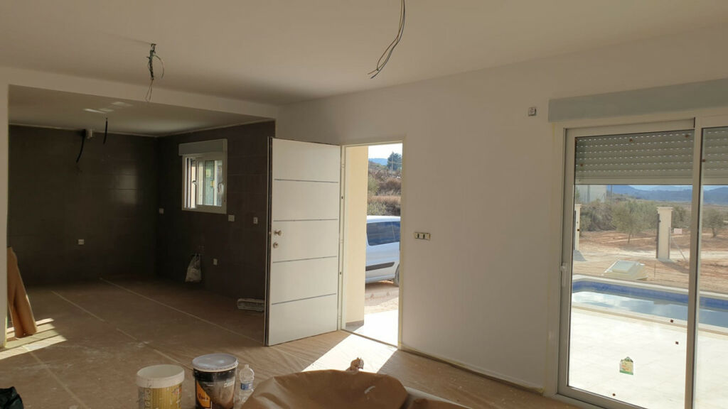 Detached Villa Pinoso Alicante - image 3