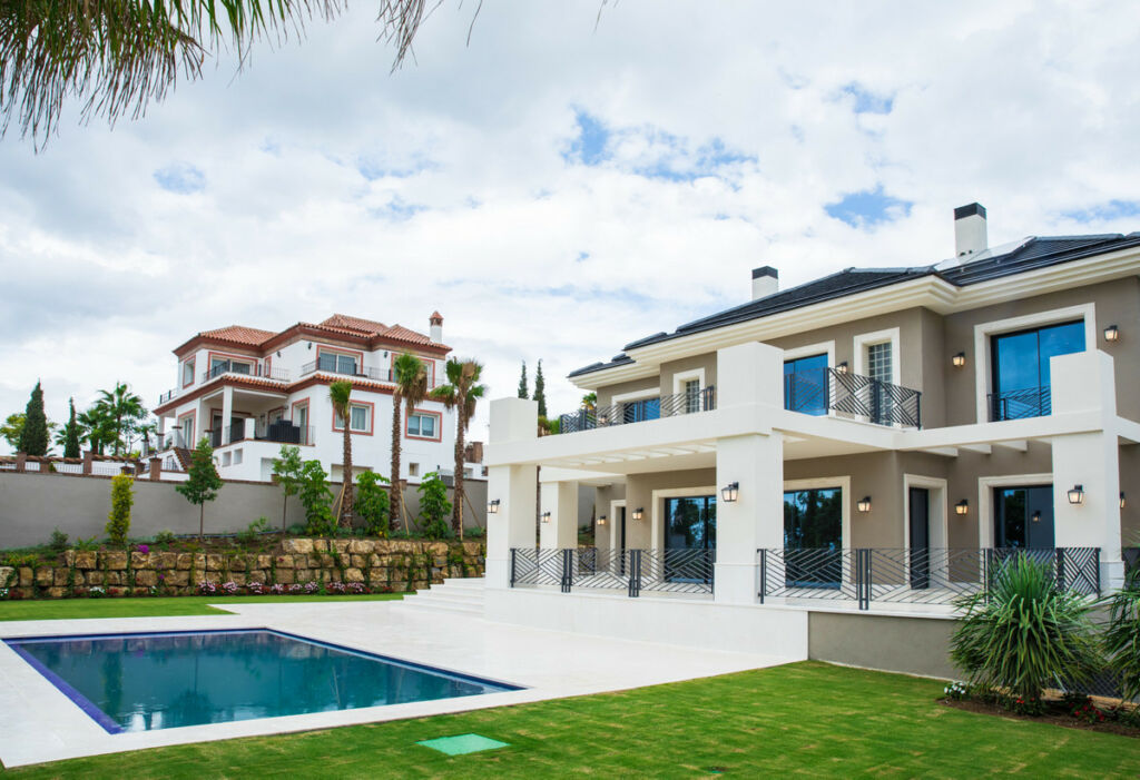 Detached Villa Los Flamingos Málaga - image 3