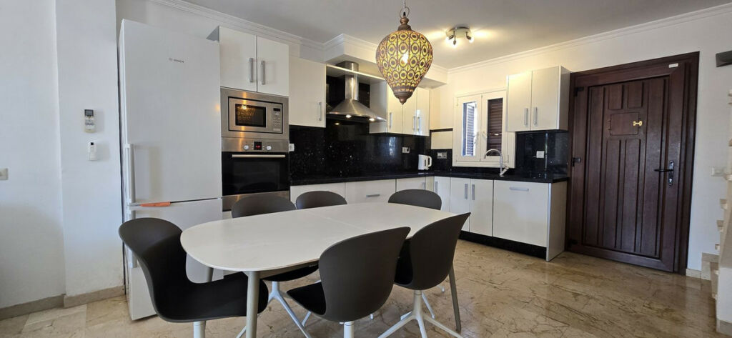 Townhouse Costalita Málaga - image 3