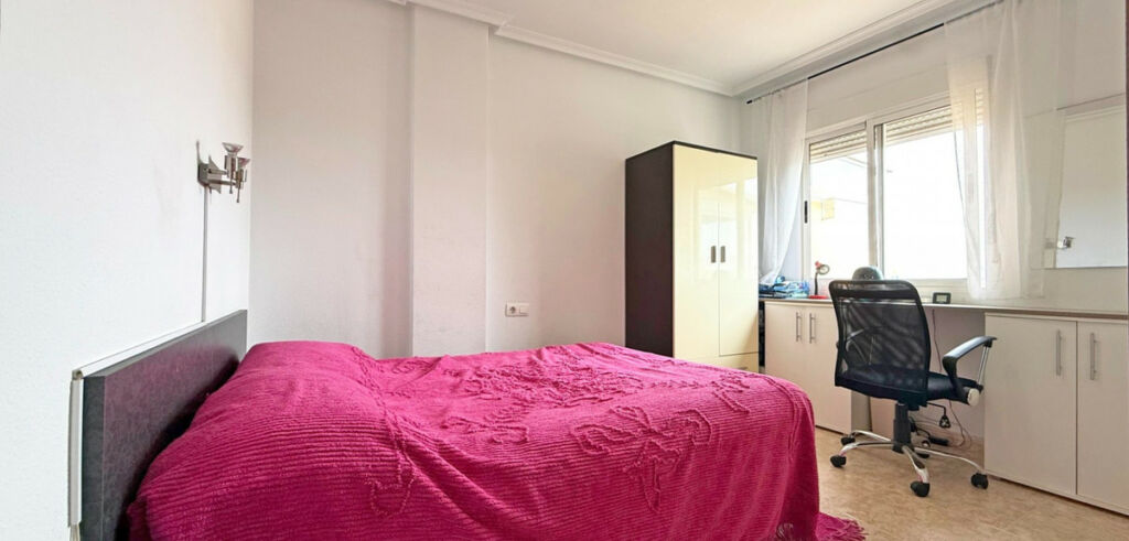 Penthouse Torrevieja Alicante - image 3