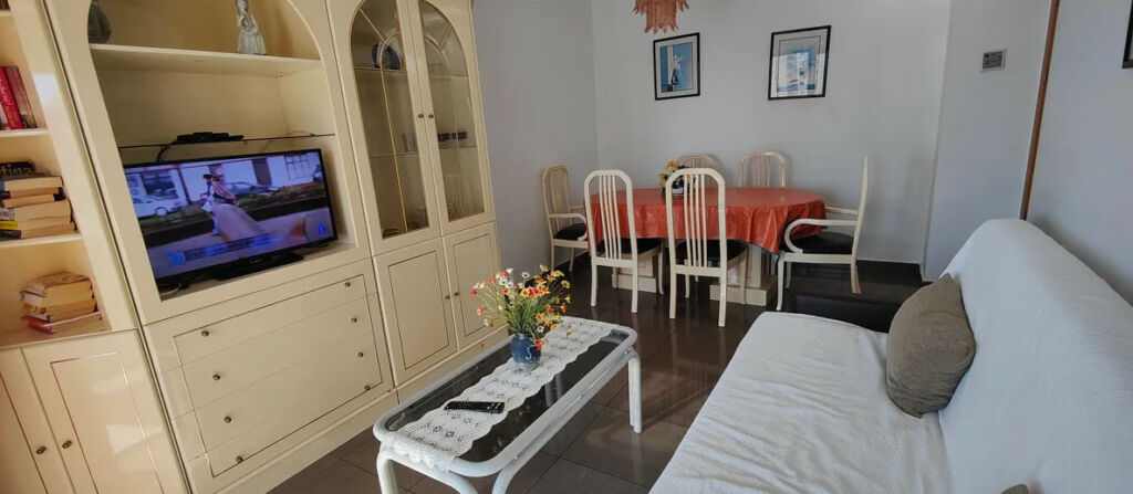 Middle Floor Apartment Benidorm Alicante - image 3