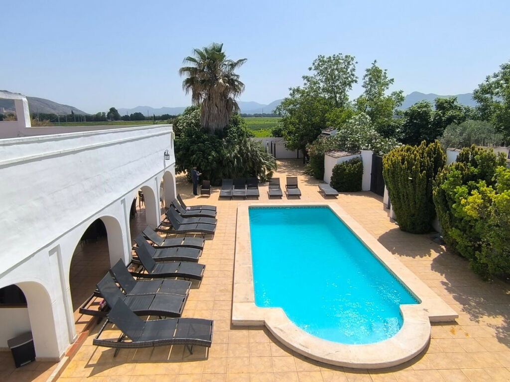 Detached Villa Villena Alicante - image 3