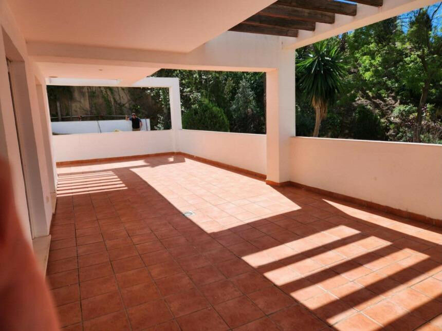 Ground Floor Apartment Torrequebrada Málaga - image 3