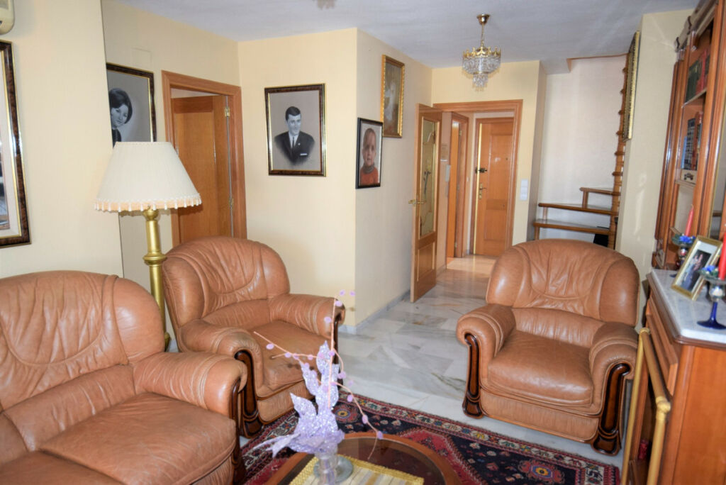 Penthouse Guardamar del Segura Alicante - image 3