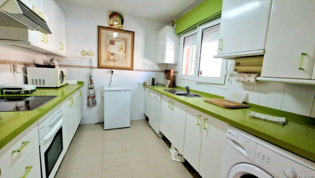 Semi-Detached House Manilva Málaga - image 4