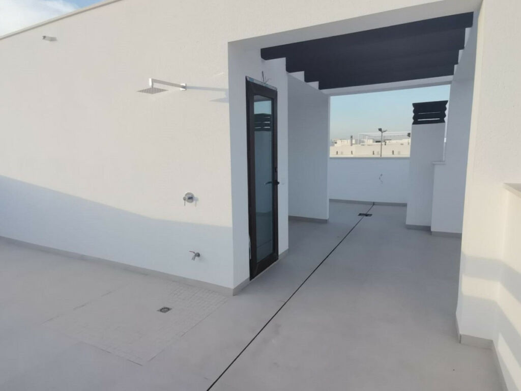 Detached Villa Los Montesinos Alicante - image 30