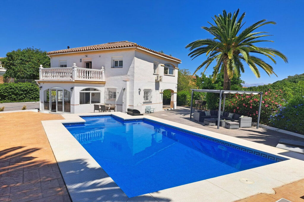 Detached Villa Coín Málaga - image 30