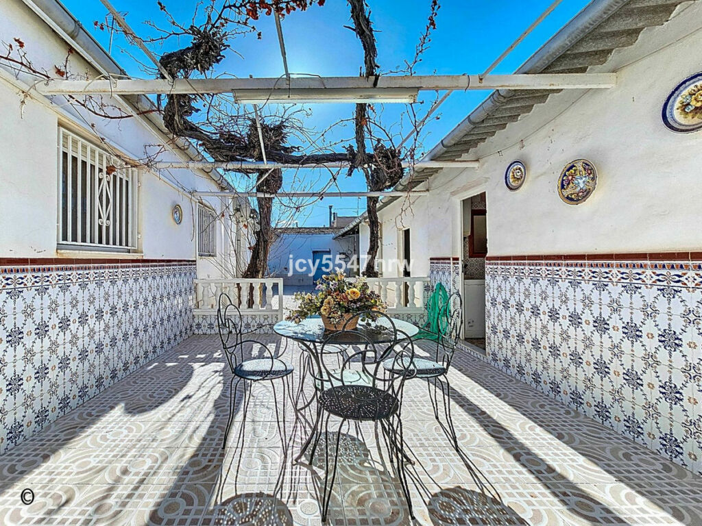 Townhouse Pinoso Alicante - image 30