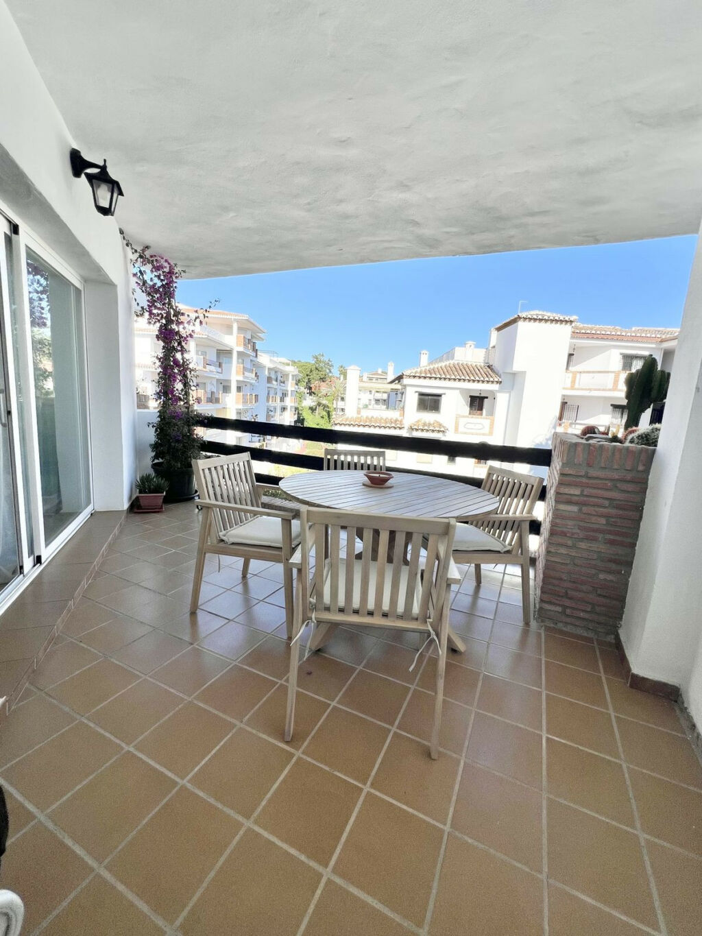 Middle Floor Apartment Calahonda Málaga - image 18
