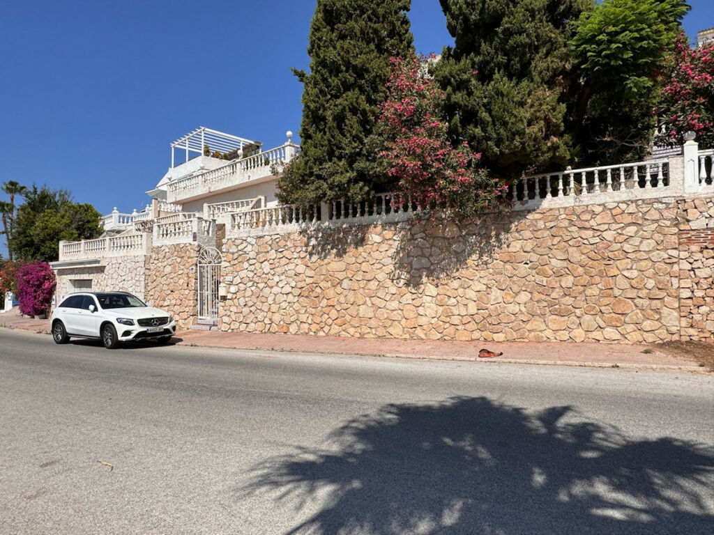 Detached Villa Miraflores Málaga - image 29