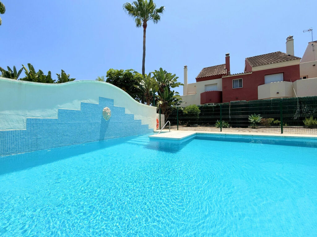 Townhouse Estepona Málaga - image 30