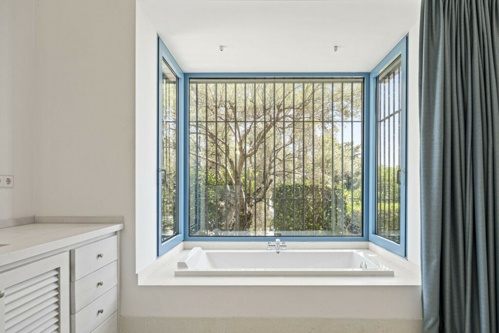 Detached Villa Benahavís Málaga - image 30