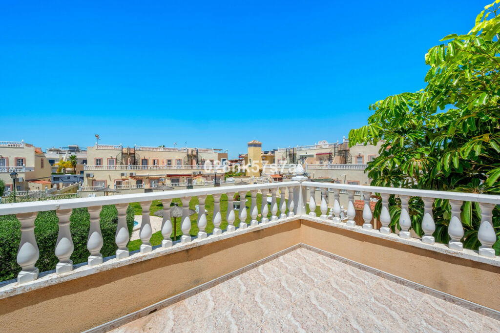 Townhouse La Zenia Alicante - image 30