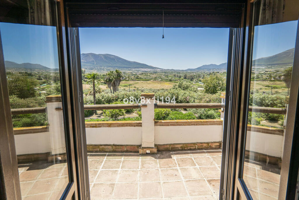 Detached Villa Cártama Málaga - image 30