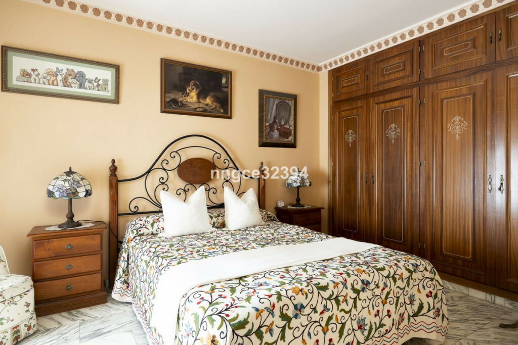 Detached Villa San Pedro de Alcántara Málaga - image 28