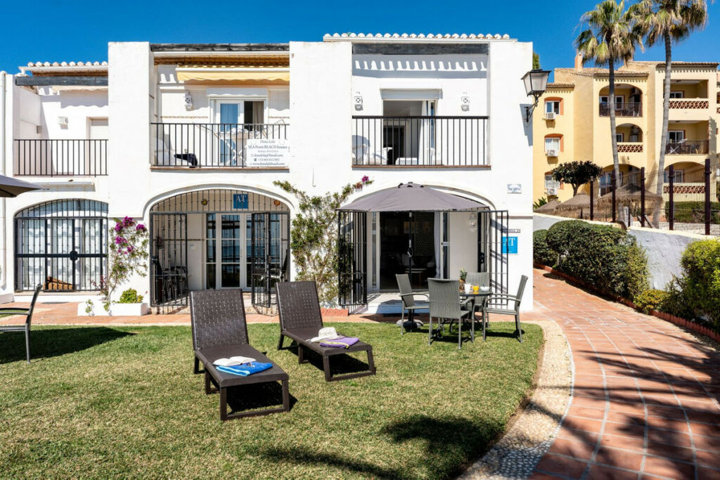 Townhouse Calahonda Málaga - image 30